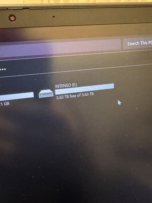 Hard Extern 4 TB ( nu Asus, nu Lenovo, nu Dell, nu Acer)