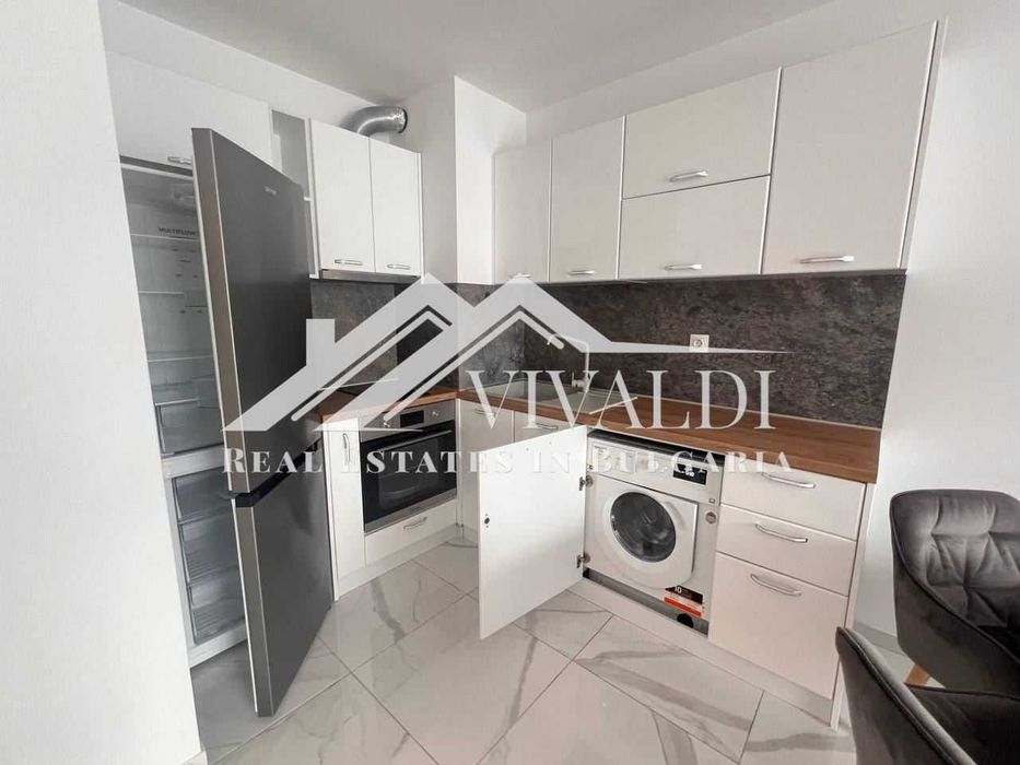 Продава се Двустаен апартамент в к.к. Св.Св. Константин и Елена - 78 кв.м за 2911 €/кв.м - Снимка #4
