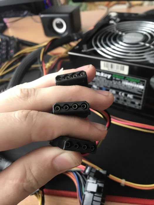 Блок питания на компьютер