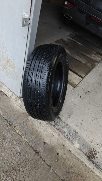 Резина летняя 215/65 R16