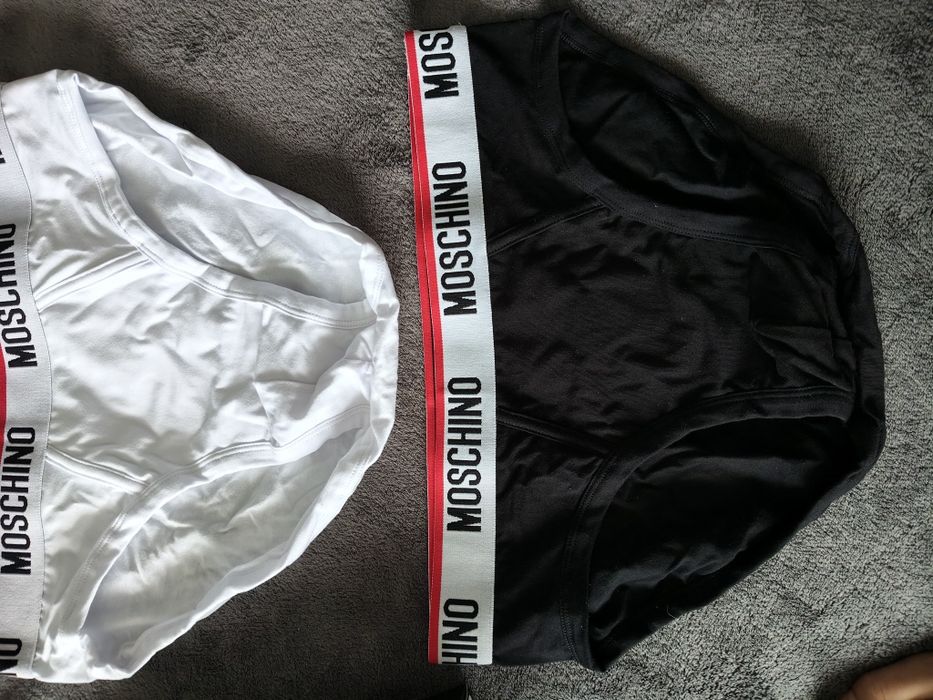 Moschino set 2 chiloți bărbătești alb și negru cu banda alba mărimea L noi originali