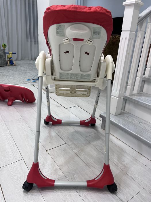 Продам Chicco детский стульчик