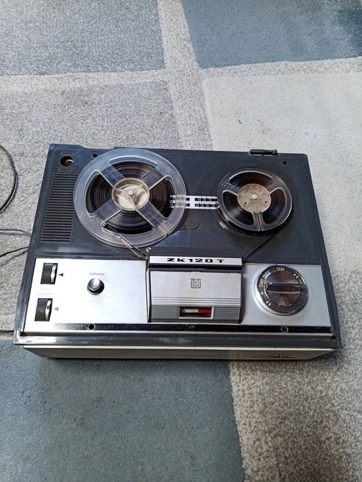 Magnetofon Grundig-Unitra