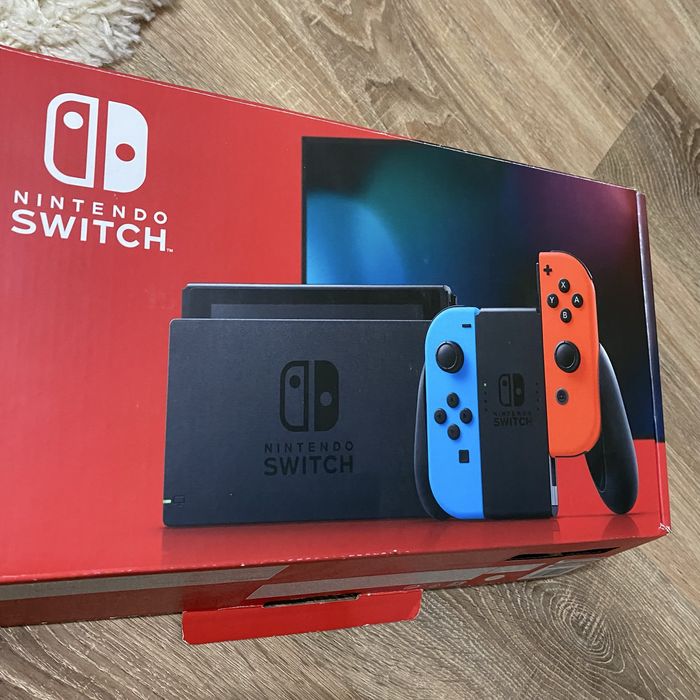 Vand consola nintendo switch cu jocuri