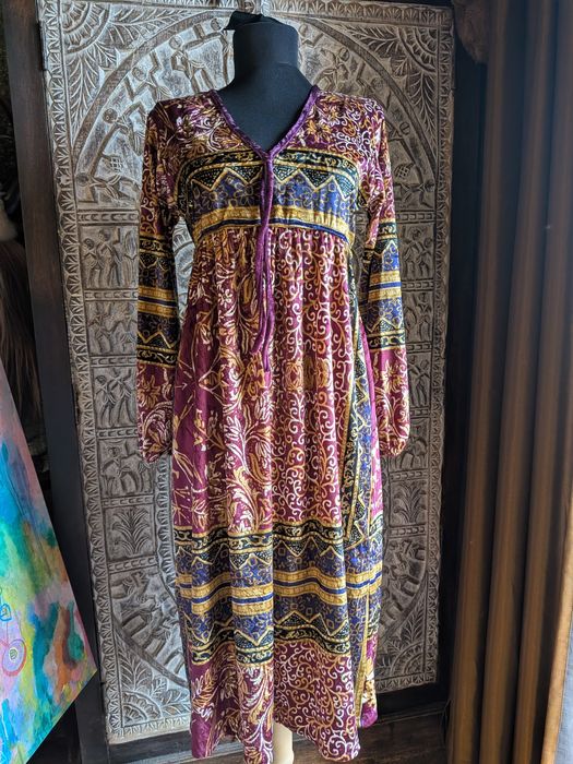 Дълга дамска авторска рокля