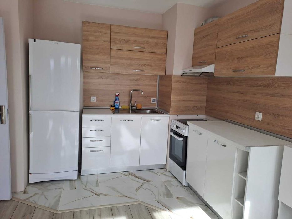 Дава се под наем Двустаен апартамент в София, Надежда 4 - 60 кв.м за 448.8 € - Снимка #2