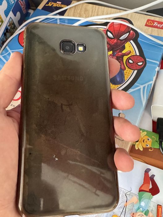 Samsung  J4+cu incarcator si cablu