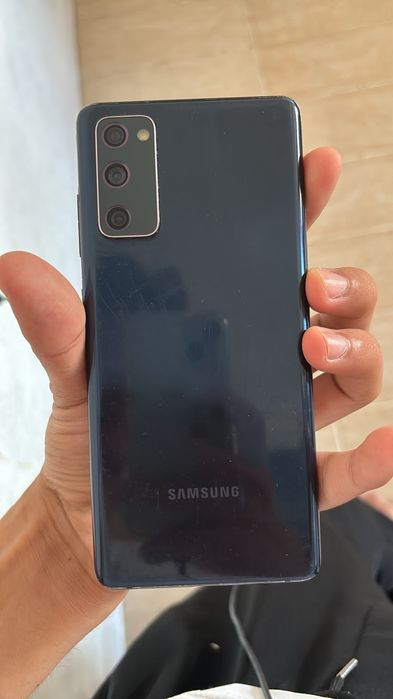Samsung s20fe 128