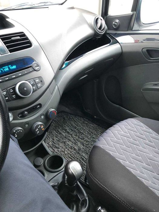 Spark 2020 kraska toza ideal holatda /halol probek 1-qo'l / srochna !