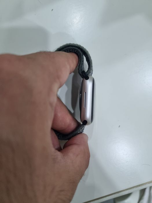 Apple watch 8 41 96%