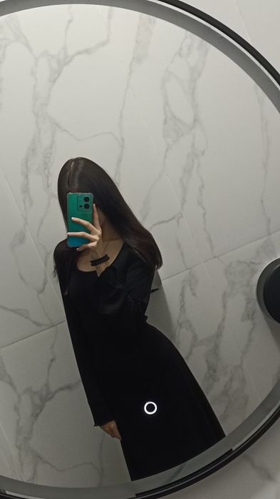 Платье с завязками на спине