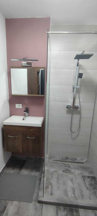 Inchiriez Garsoniera Micalaca