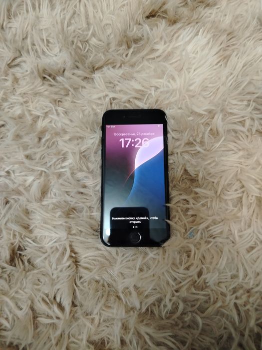 Продаётся телефон