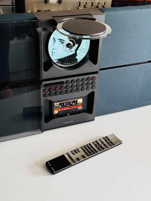 Bang & Olufsen BeoSound Century / 2651 – Music Centre Hi-Fi CD, Casetă Auto Reverse, FM/AM, Dolby, HX-Pro, Boxe Active, Telecomandă