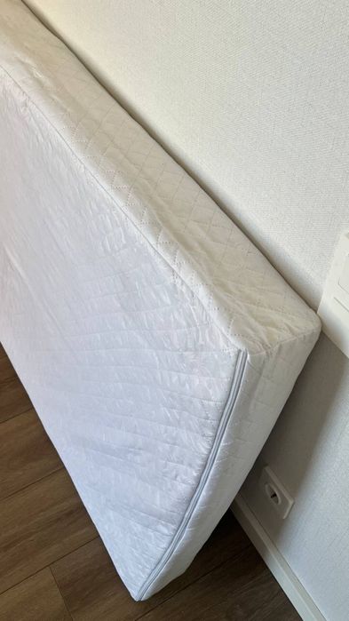 Продам срочно детский матрас 160х80