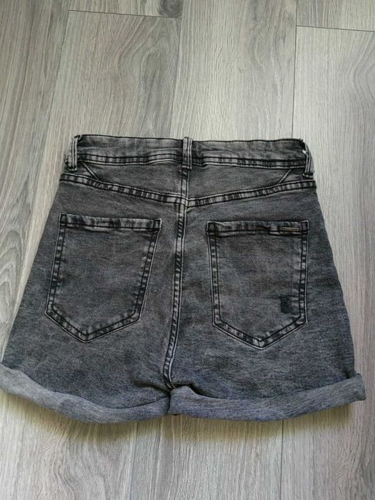blugi scurti cu talie inalta - Berska