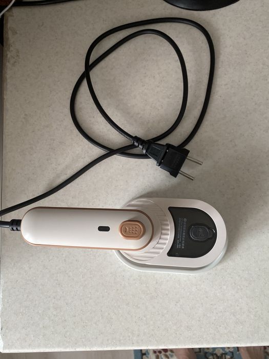 Продам отпариватель YKD-53D бежевый