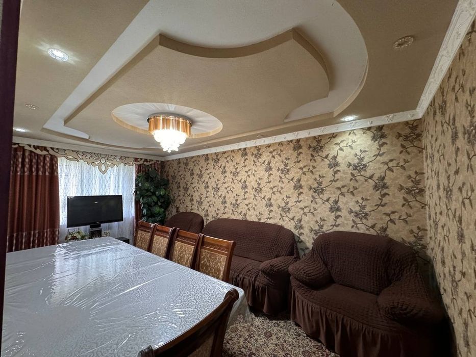 4 хонали уй 3 этажда сотиляпди