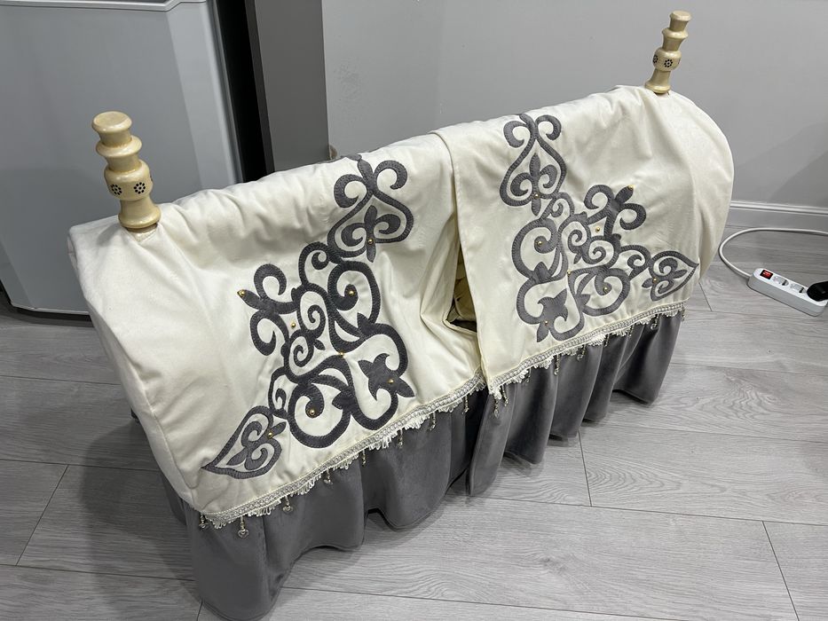 Бесік сатылымда (Жаңа)