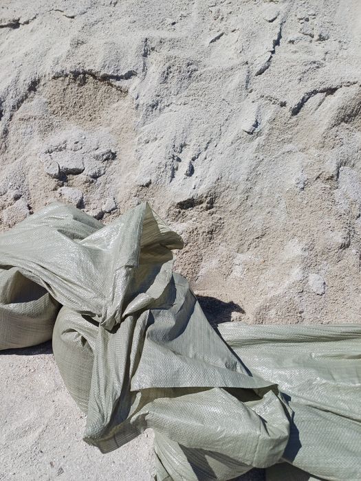 Песок в мешках продам