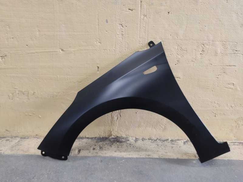 Крыло переднее левое Hyundai Accent 2 (с отверстием) Jorden
