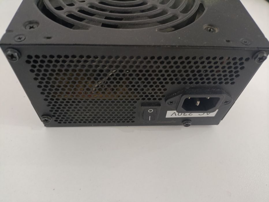 Блок питания Aerocool -VX600