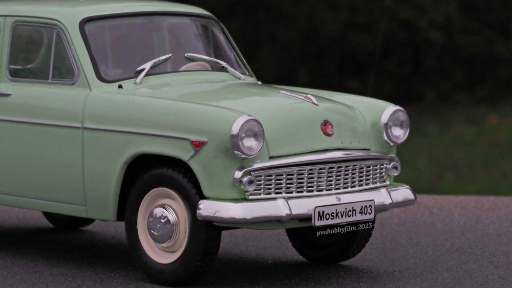 Модели-играчки на руски автомобили в мащаб 1:24 и 1:43