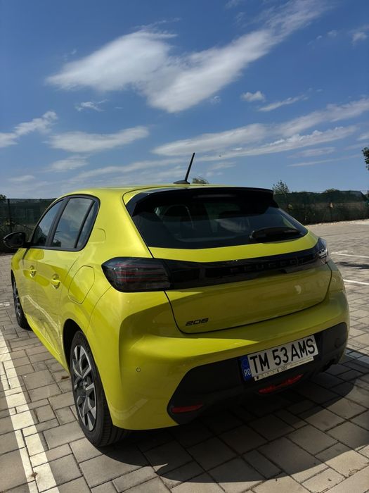 Peugeot 208 2024