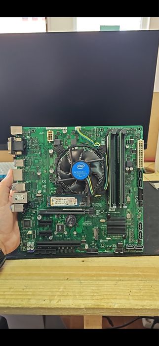 pachet i7 7700 plus placă de bază