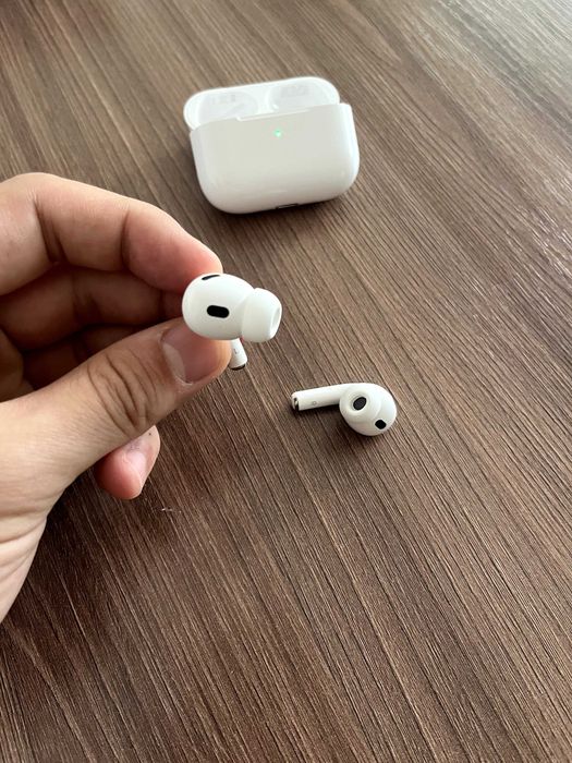 AirPods Pro 2 (Lightning)