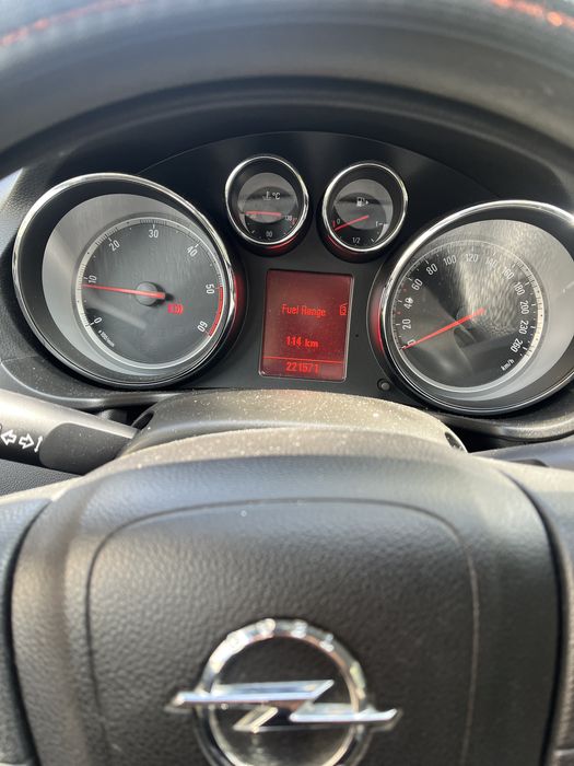 Opel insignia 2,0 disel 2011 euro 5