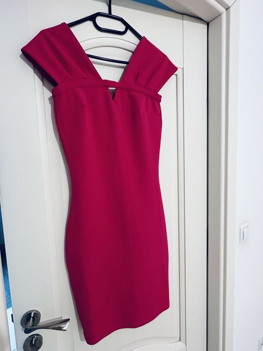 Rochie frumoasă de ocazie