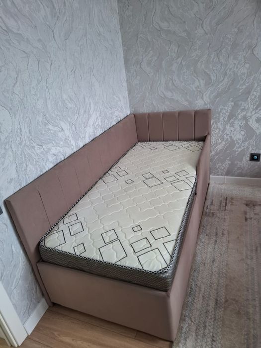 Продам детскую кровать.