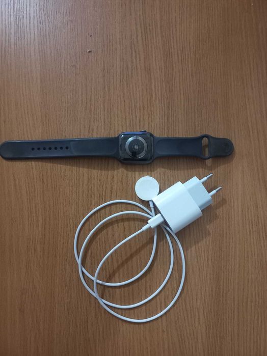 Apple watch 5. 44 mm