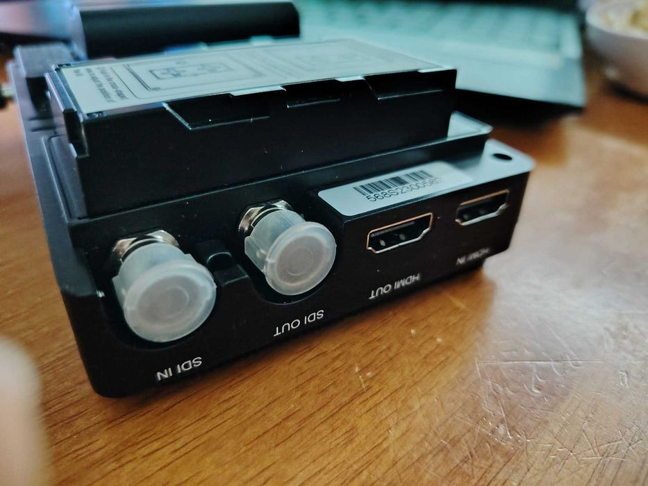 Display Feelworld FW568S 6″ IPS On-Camera Monitor