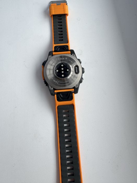 Garmin fenix 8 продам в отличном качестве