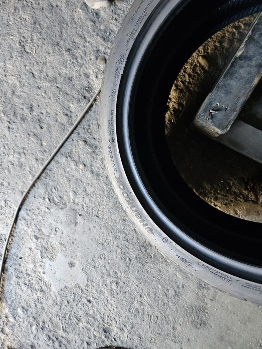 2 anvelope vara 255 35 19 Hankook 2021