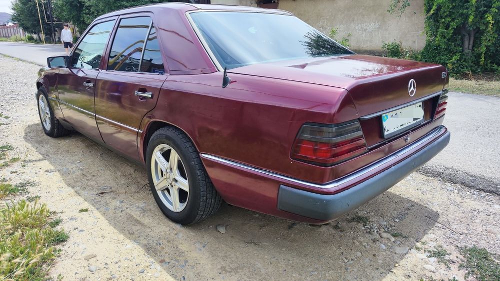 Мерседес w124 2.8л. 1993год АКПП