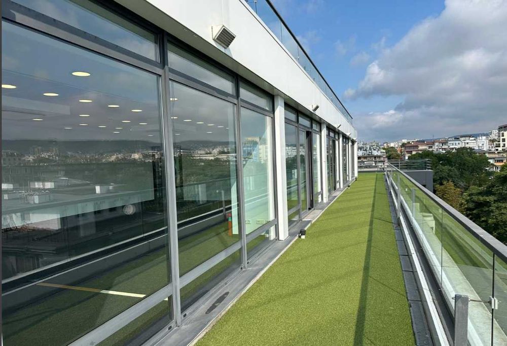 Дава се под наем Офис в Варна, Център - 500 кв.м за 7500 € - Снимка #6