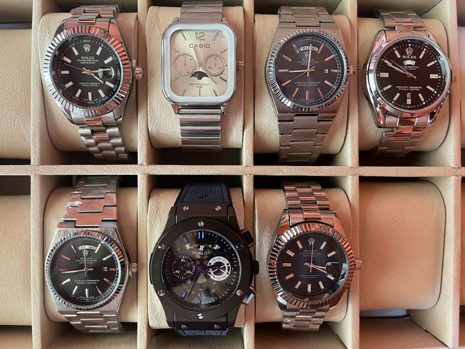 Продается мужские часы