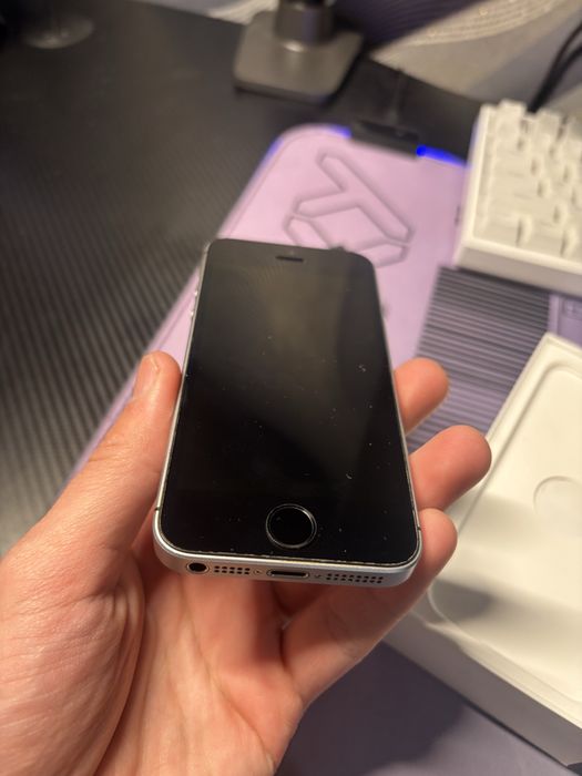 Iphone SE 2016 (64gb)