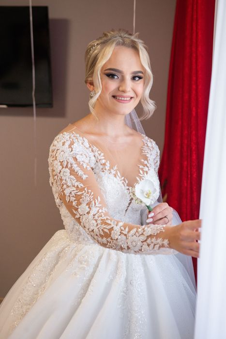 Vand rochie de mireasa