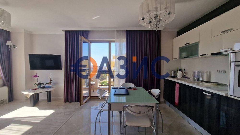 Апартамент с 2 спални, 3 ет., "Вила Флоренция", Свети Влас, България,