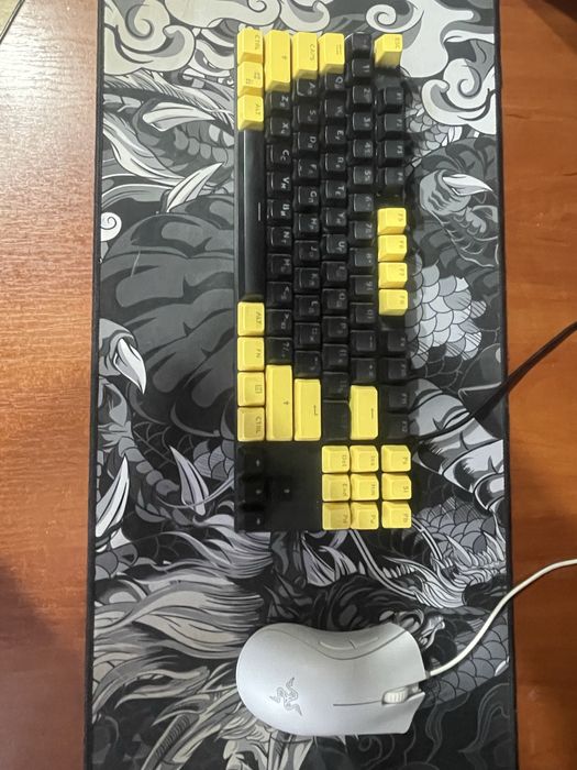 комплет клава мышка и коврик