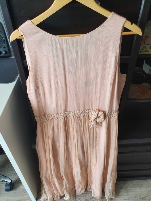 Rochie nissa si rochie caramel din matase