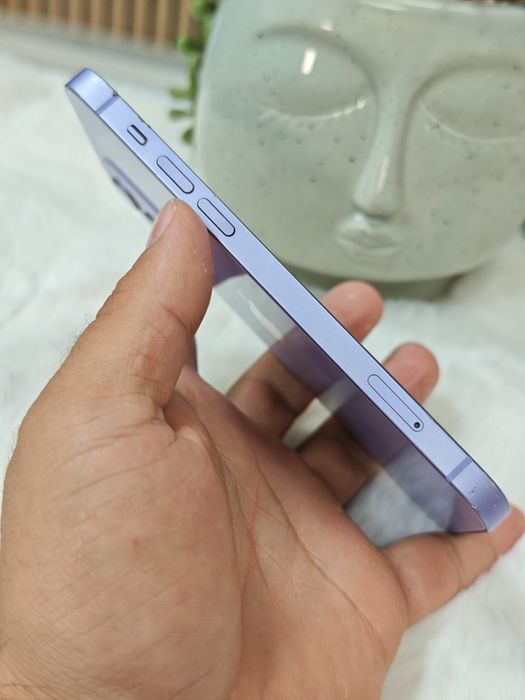 iPhone 12 64 GB Mov