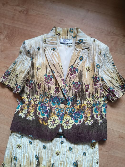 Дамски костюми спортно-елегантни, XL, L