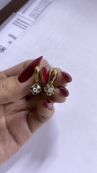 Продам золотые серьги Кубачи