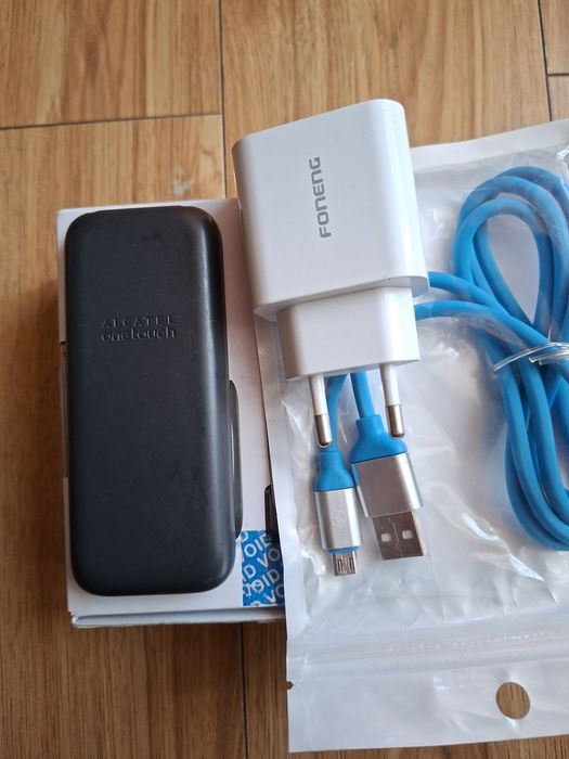 Top telefon clapeta,meniu engleza.