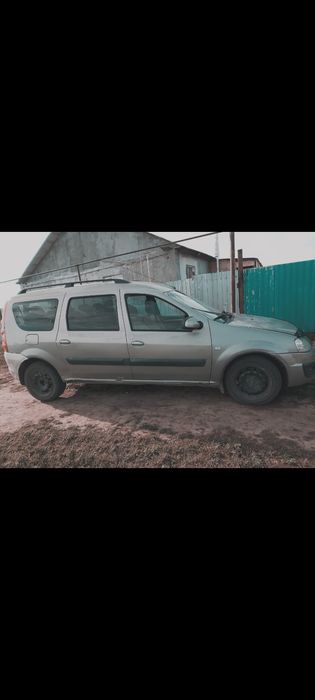 Lada Largus продам